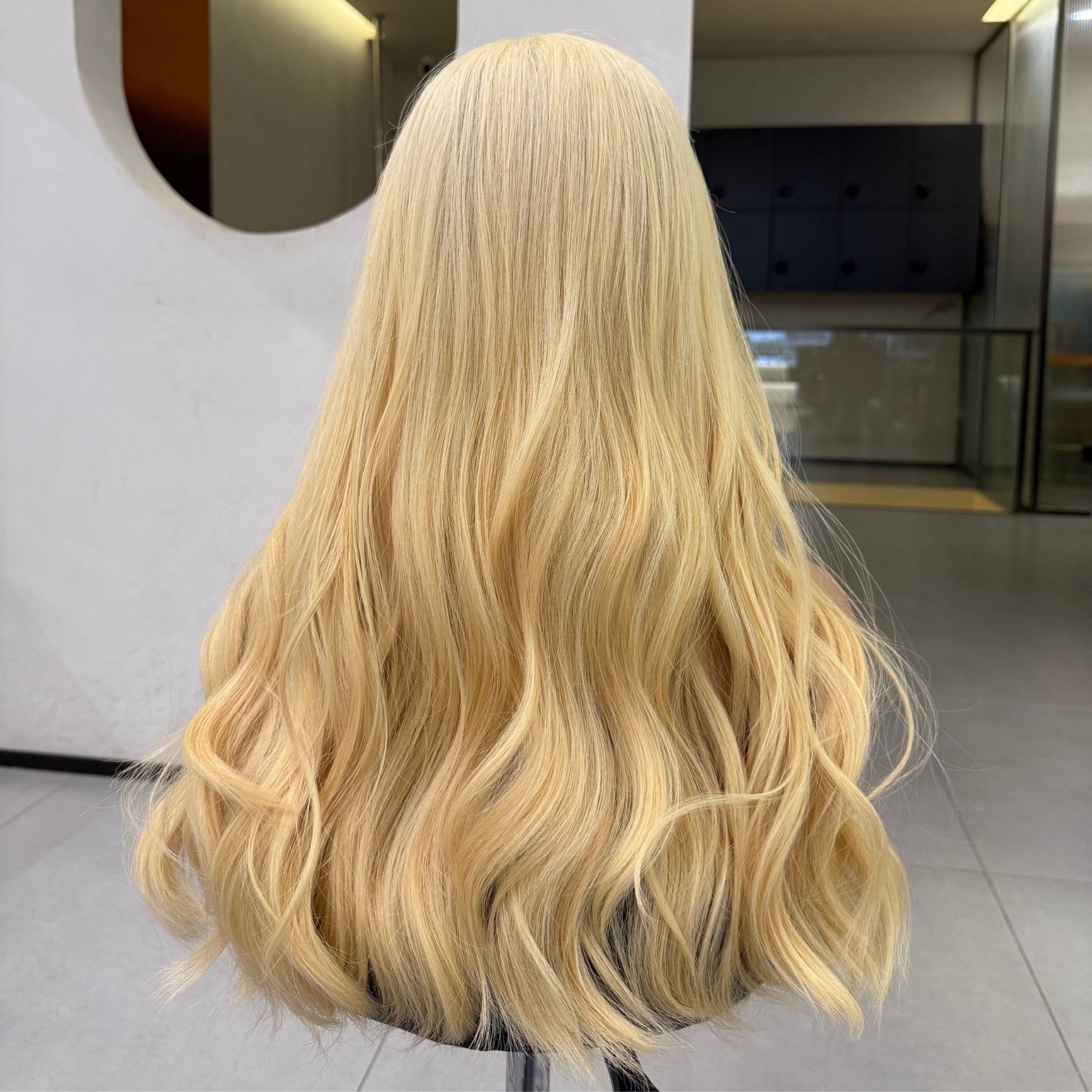 SOLEIL | SWISS LACE TOP WIG - GOLDEN BLONDE