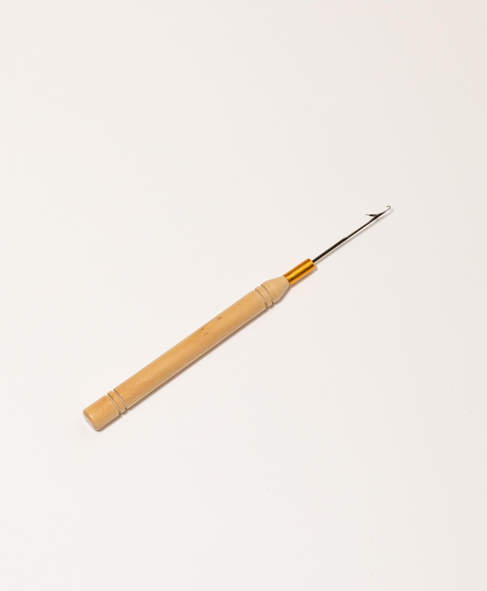pulling_hook_wooden_main.jpg